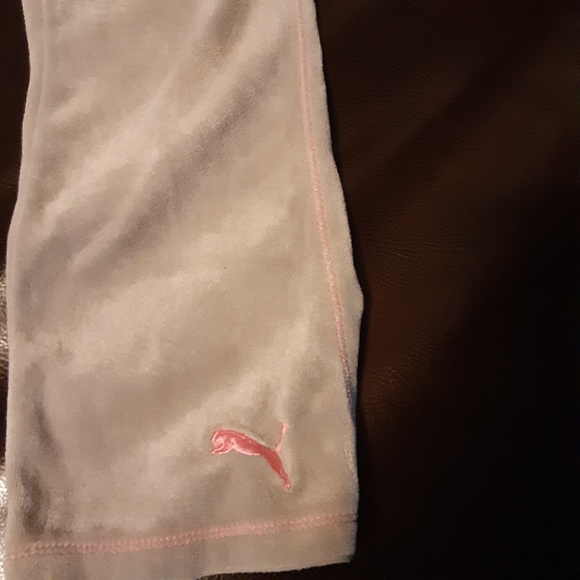 PUMA velour pink/grey jogging suit. - Picture 5 of 5